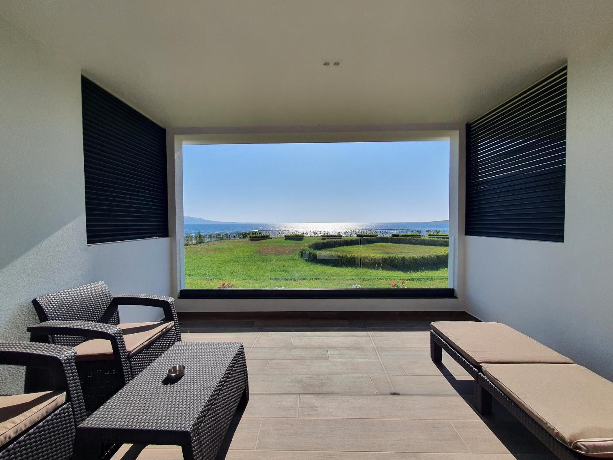 Apartment Lookout 2 *