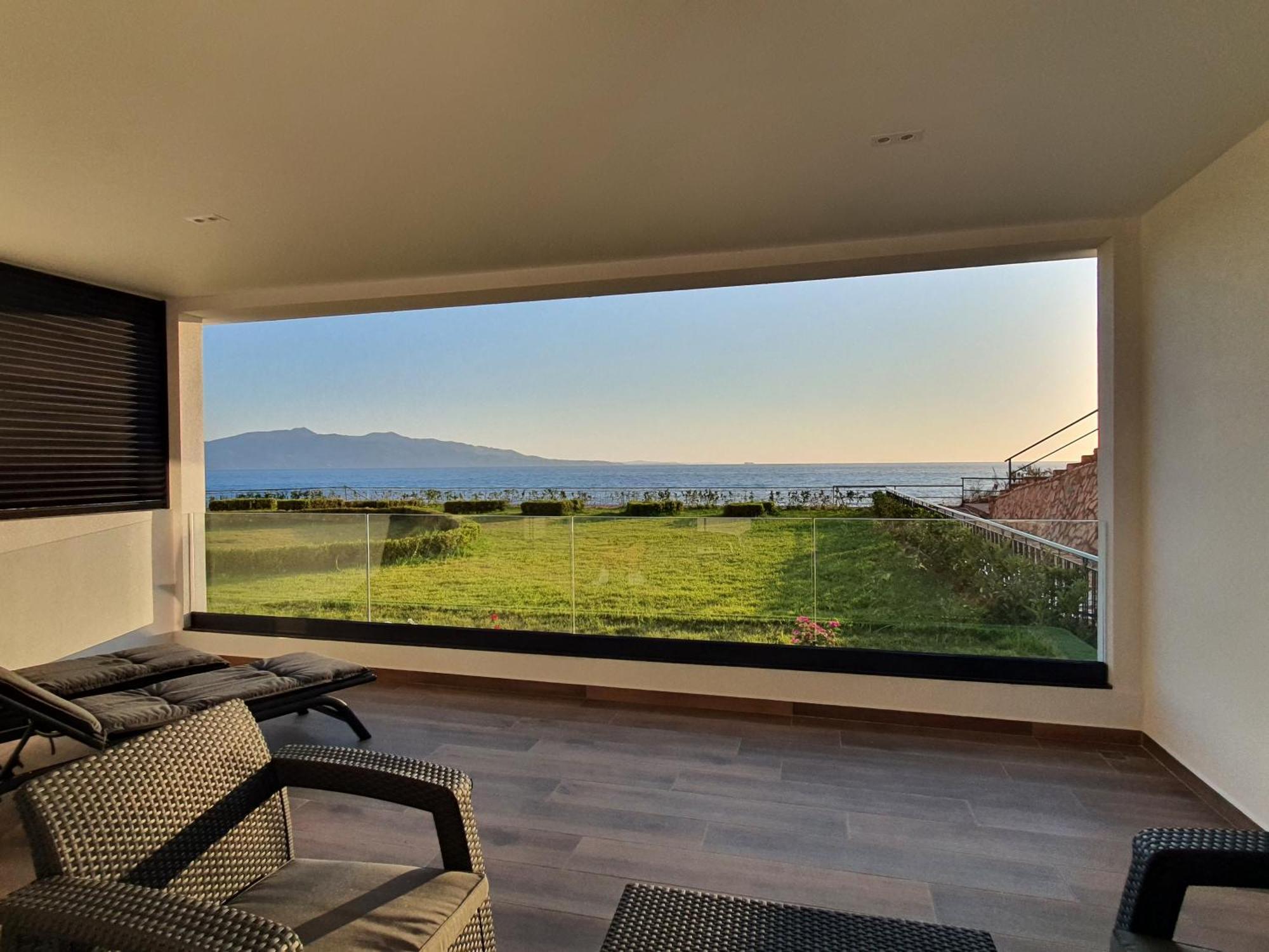 Apartment Lookout 2 Sarande